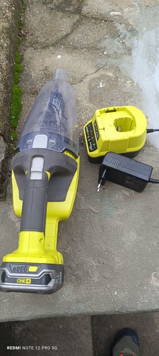 Акумулаторна прахосмукачка Ryobi