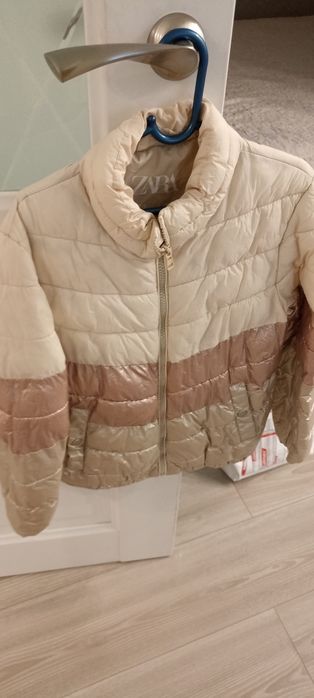 Куртка для девочки 8-9 лет