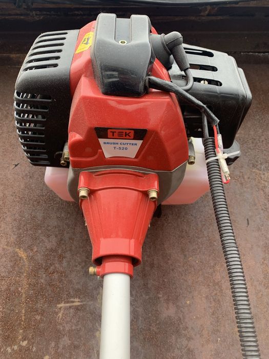 Тример ТЭК бензиновый