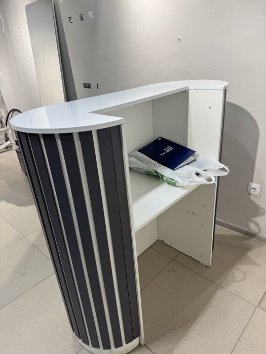 Ресепшн магазинный