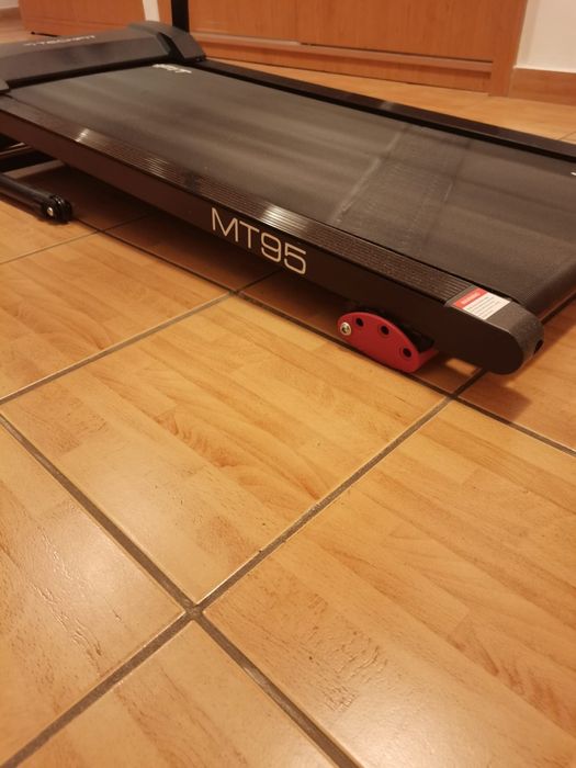 Bandă de alergat Techfit MT95 – motor de schimb inclus