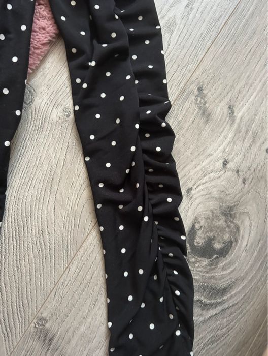 Rochie h&m cu umerii goi