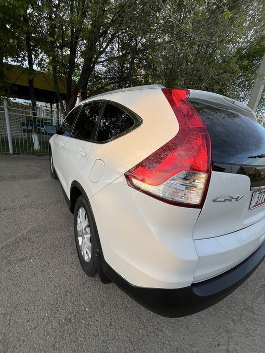 Продам Honda CR-V 2014 г
