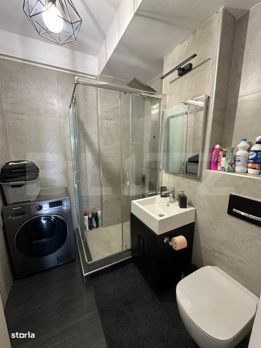 Penthouse cu terasa si jacuzzi, 75 mp, zona Valea Rosie