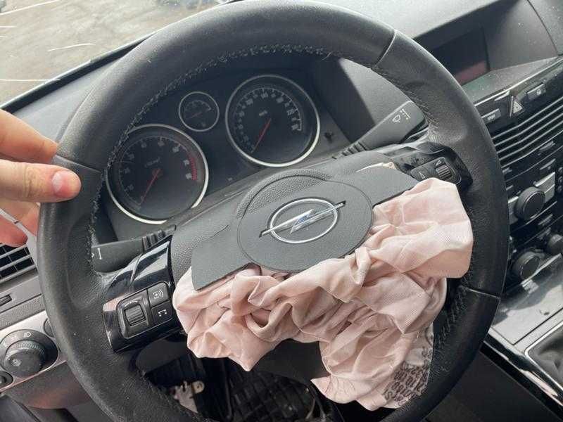 Опел Астра H 1.8i / Opel Astra H 1.8i на части