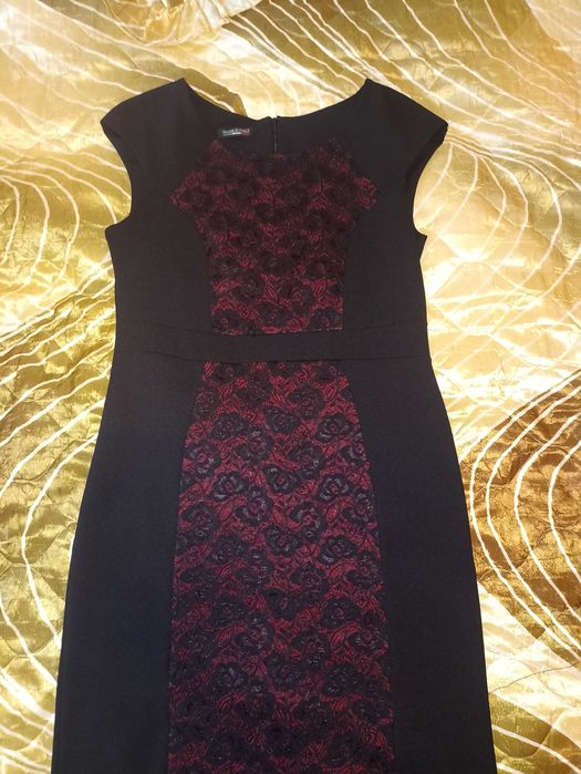 Червено сако черно - червена рокля