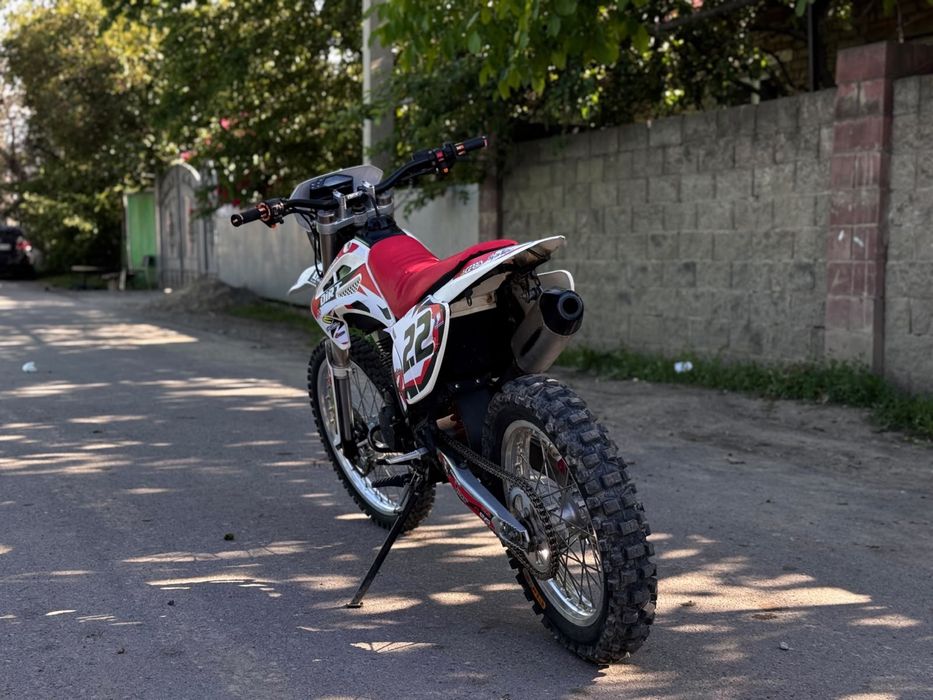 Продаеться эндуро
