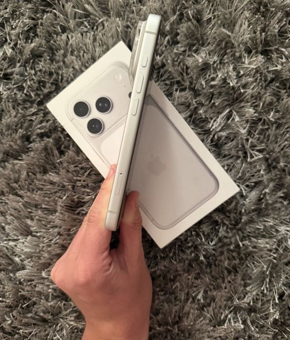 IPhone 17 pro 256 / 50 cicluri / Neverlocked / Garantie