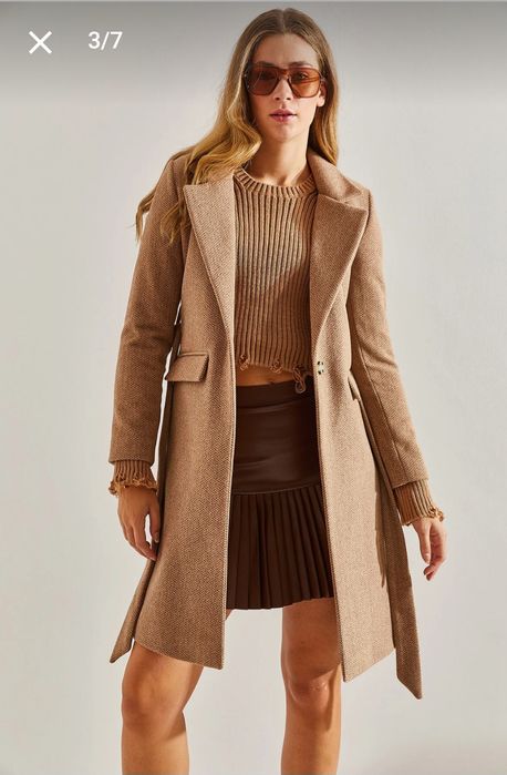 Ново палто с колан