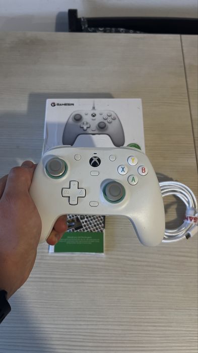 Controller Gamesir cu fir pentru Xbox PC G7 SE Alb GAMEPASS