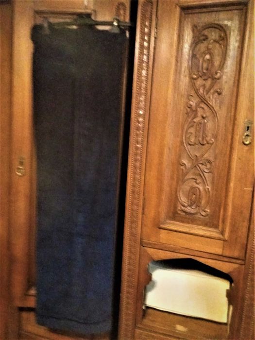 Vand pantaloni velur reiat (COS),  grosi, bleumarin, largi cu manseta