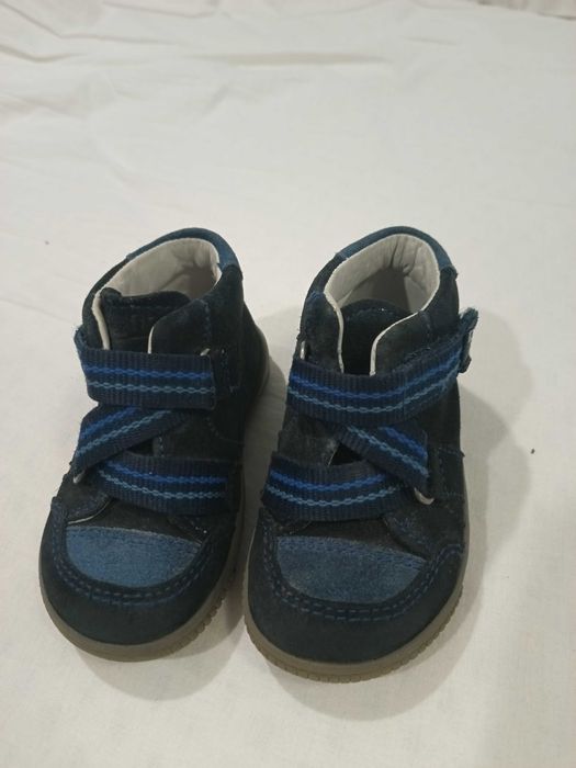 Кецове и боти номер 19