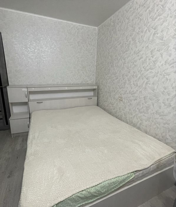 Продам кровать двухспальную