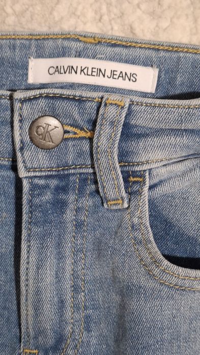 Calvin Klein jeans baieti 8T ca nou 100 ron
