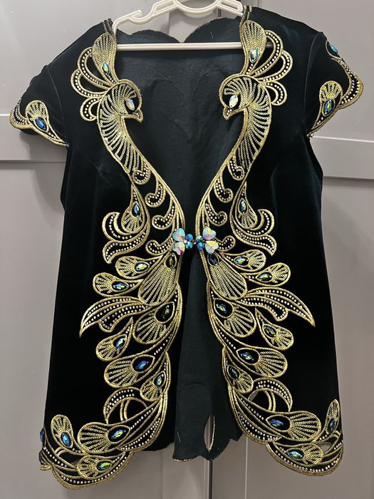 Қазақы камзол сатылады