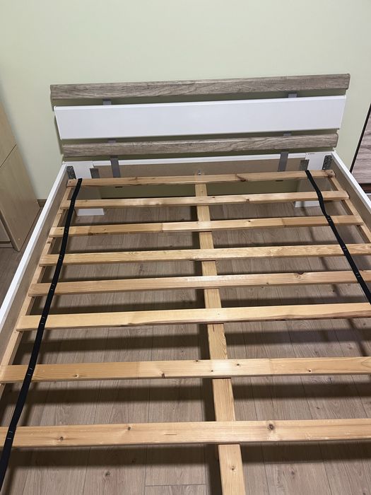 Спалня легло 140/200