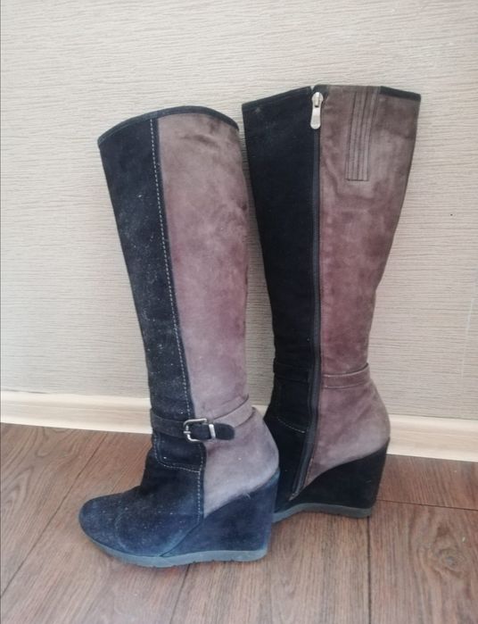 Продаю зимние сапоги 5000