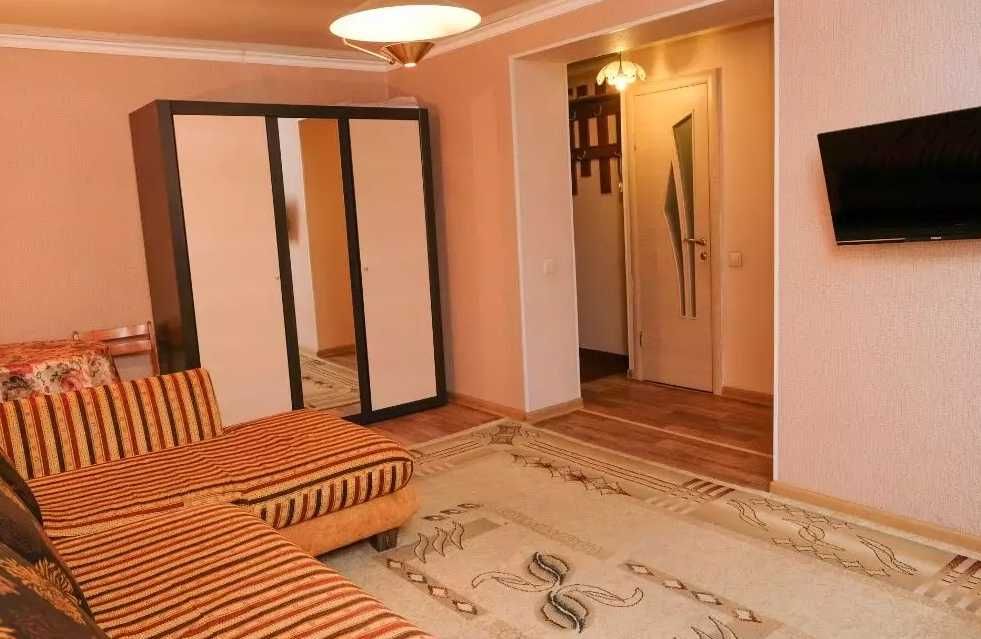 Дава се под наем Двустаен апартамент в Пловдив, Беломорски - 60 кв.м за 224.4 € - Снимка #1