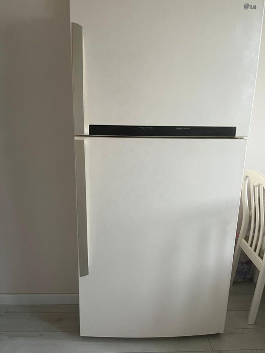 Продам холодильник LG