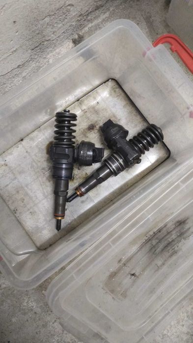 Injector Audi A4 B6 1.9 TDi BKE / BRB 038130073BH