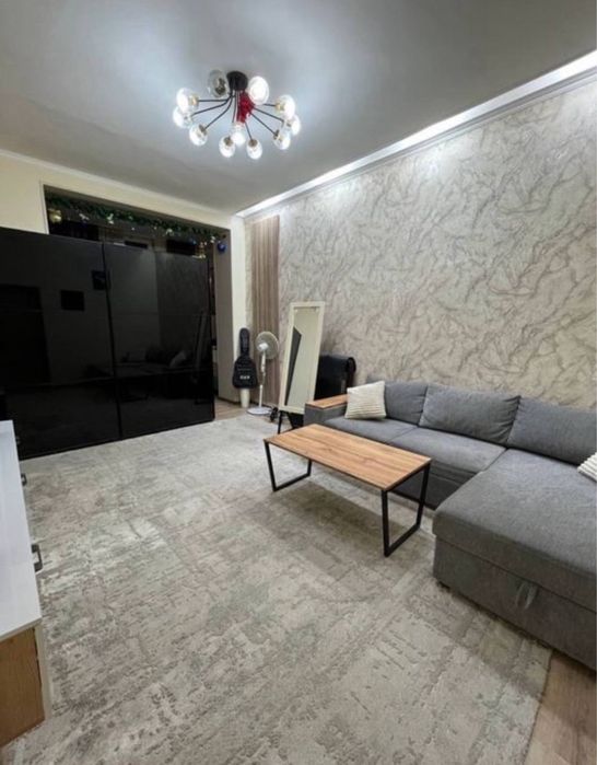 Чилaнзaр 2.  2/4/4. Балкон 2х4 и 1х3.  Со вcей обстановкoй