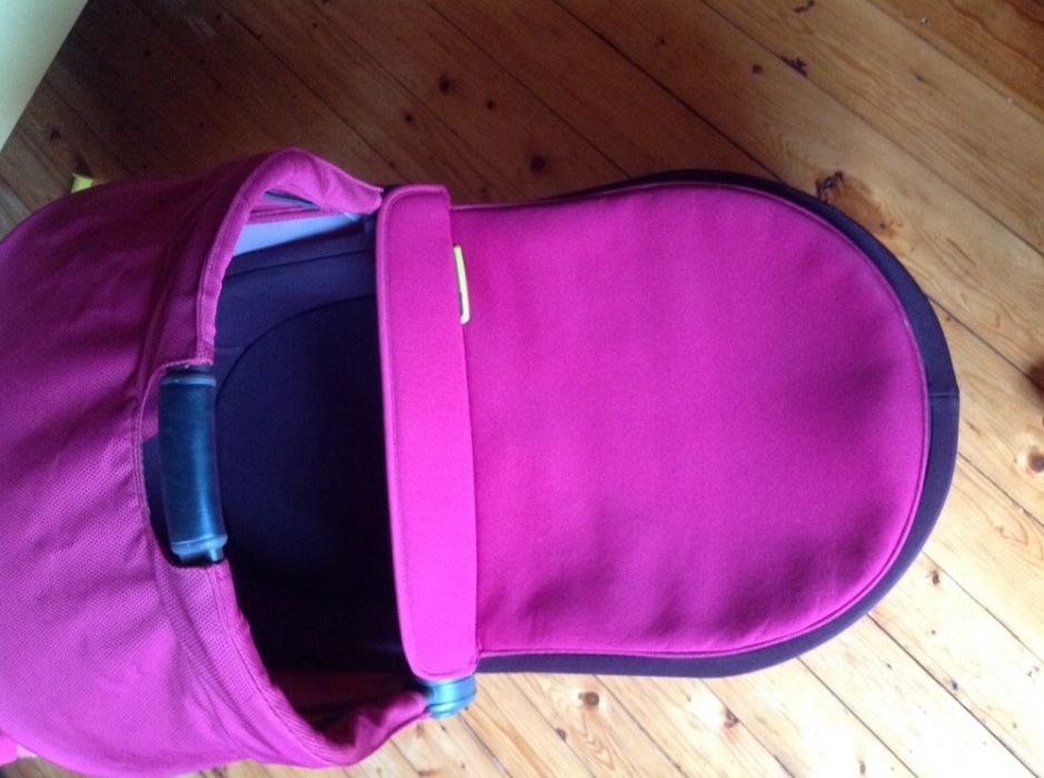 Бебешка количка Mylo-mamas & papas !Зимен , летен кош и аксеаоар