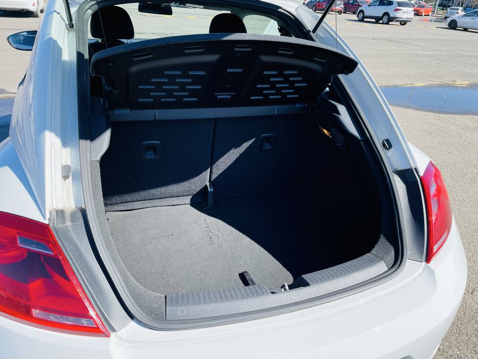 VW Beetle Design 1.2TSI, 105CP, manuala, unic proprietar