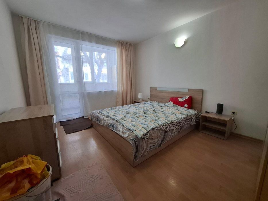 Дава се под наем Тристаен апартамент в Варна, ЖП Гара - 98 кв.м за 827.73 € - Снимка #9