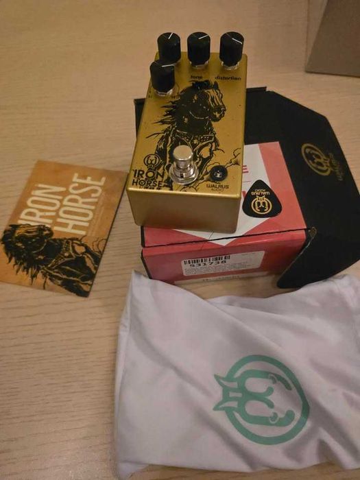 Walrus Audio Iron Horse V3