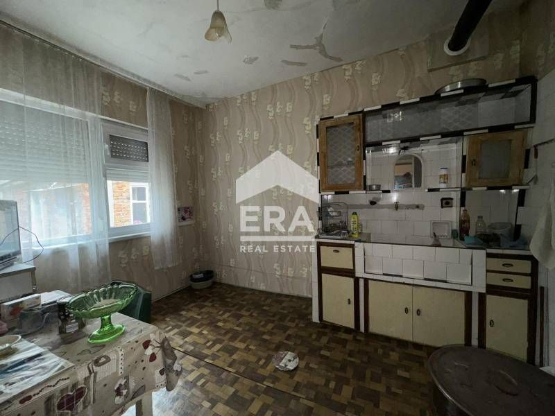 Продава се Къща в Хасково, Куба - 80 кв.м за 574 €/кв.м - Снимка #5