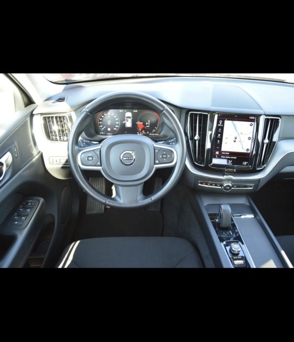 2021 Volvo XC60 T6 RECHARGE  AWD 4x4 plug-in hybrid/ 340hp