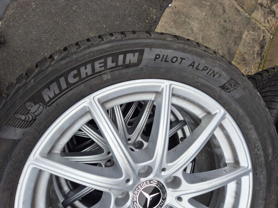 4 Anvelope IARNA - 225/50/17 - MICHELIN 5 - CA UNELE NOI - DOT 2021