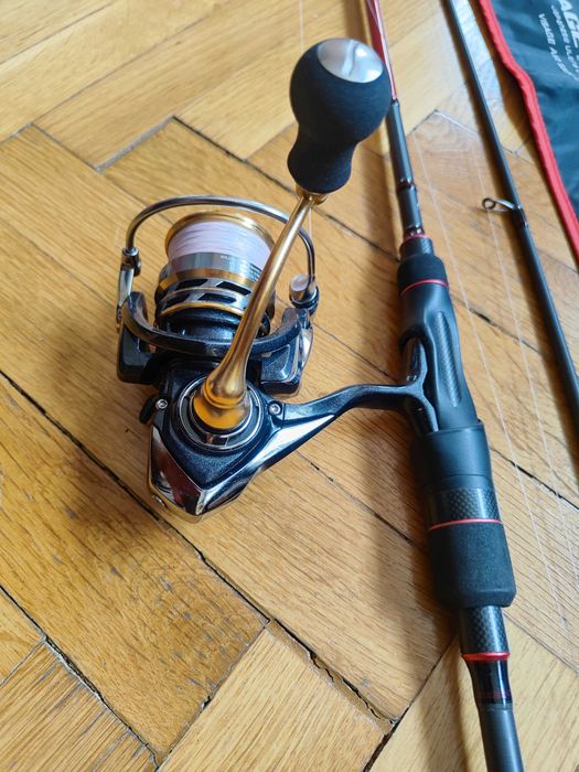 Продавам спининг въдица FORMAX VISAGE AIR SPIN с макара Daiwa Exceler LT 2500D