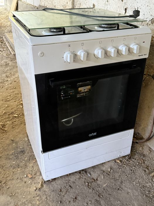 Продам газовую плиту