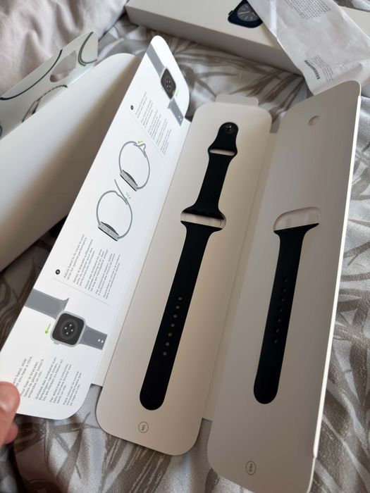 Apple watch 8 45mm 100% battery