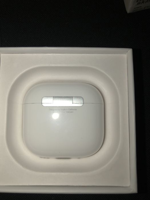 Apple Airpods 4 ANC