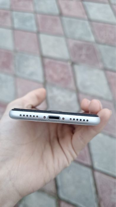 Айфон SE 64GB 76%