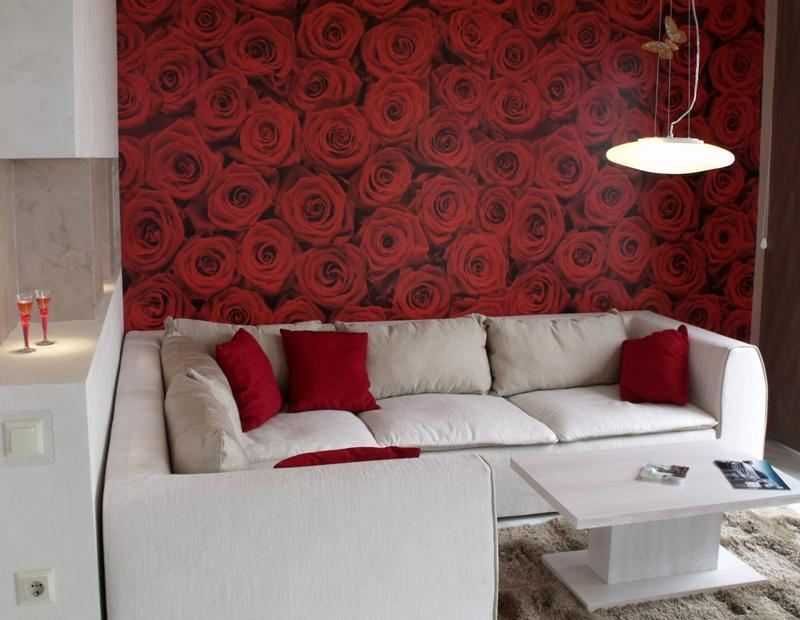 Дава се под наем Тристаен апартамент в София, Оборище - 105 кв.м за 540.6 € - Снимка #1