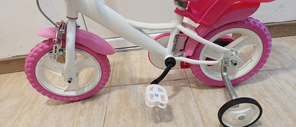 Bicicleta Dino Bikes, pentru fetițe ,  roti de 12 inchi. Noua
