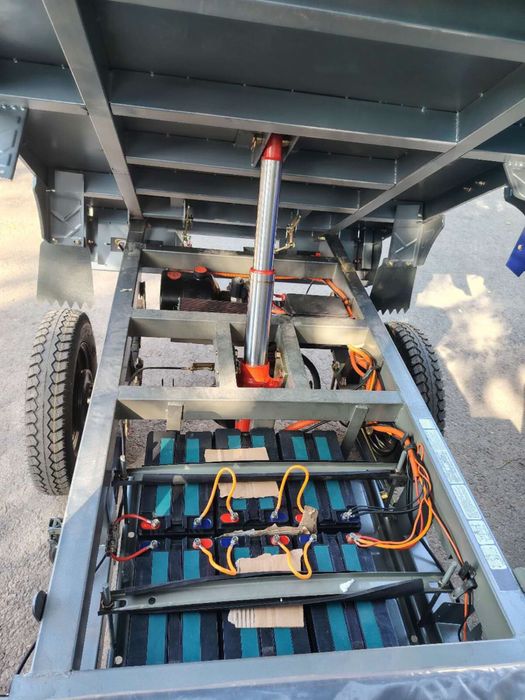 Муравей электрический самосвал