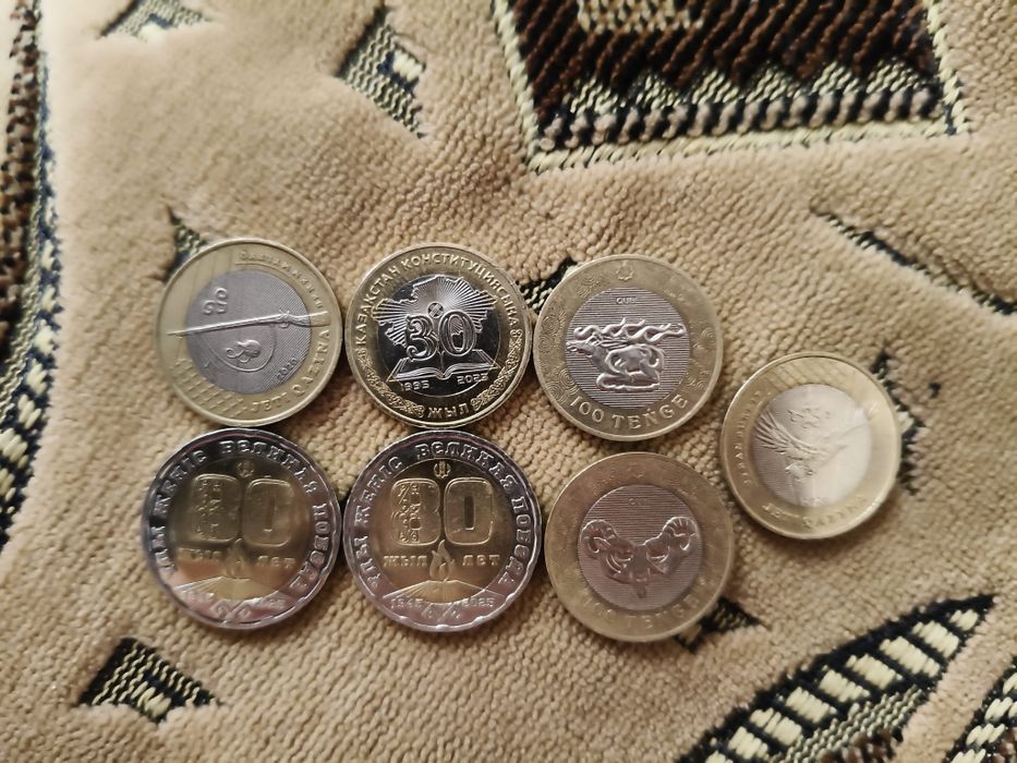 Продам 200,100 тенге