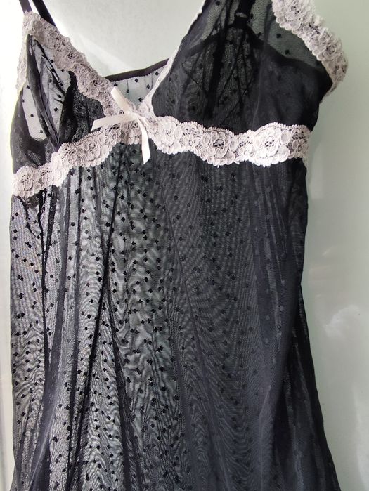 Neglijeu, furou dama