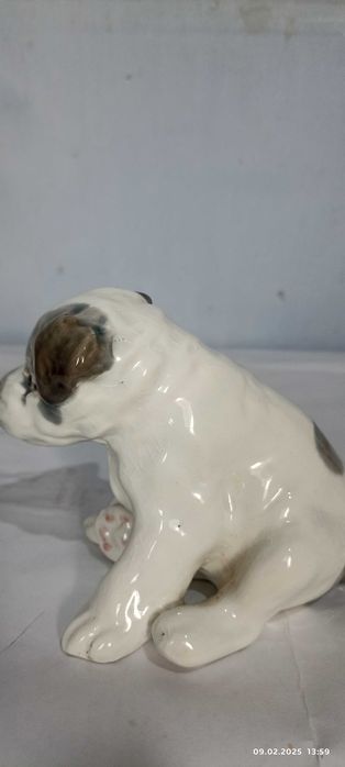 Статуэтка из фарфора "Щенок" в идеальном состоянии по фото