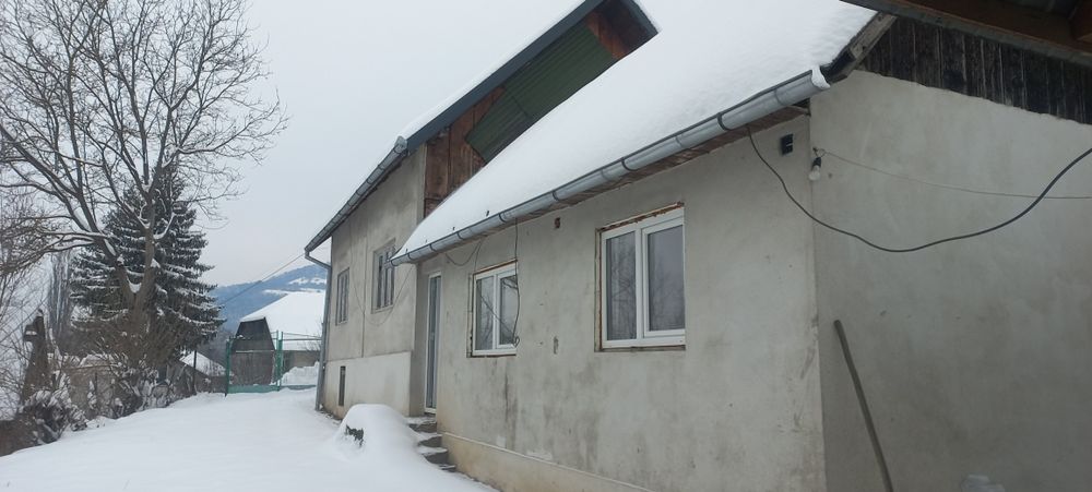 CASA DE VANZARE plus teren