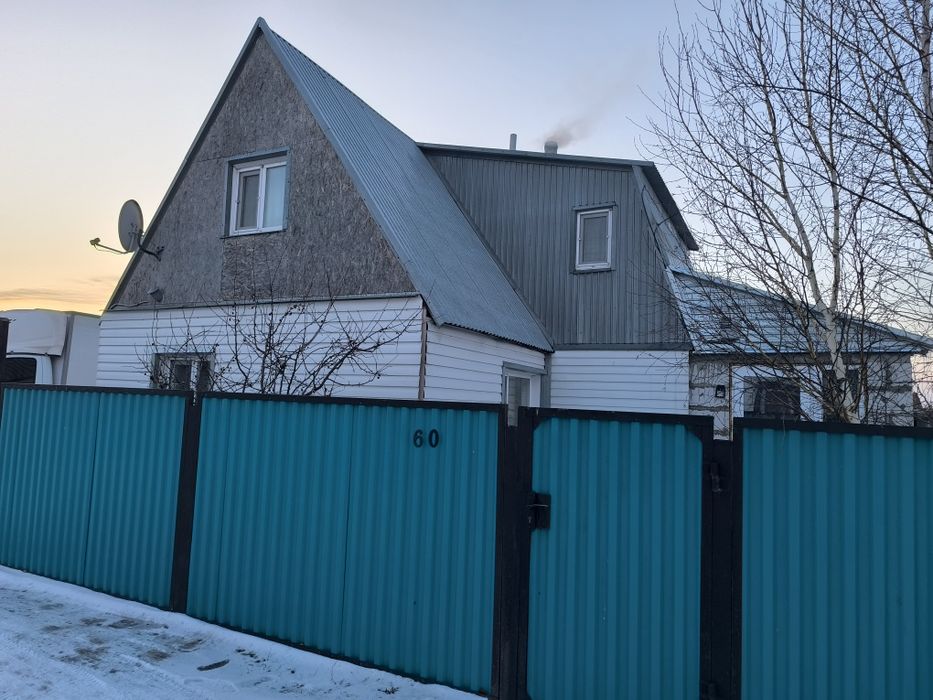 Продам дом. По кр.яр дачи.