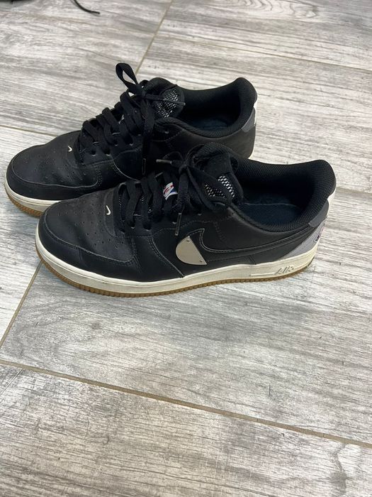 Vind Adidași Nike 43