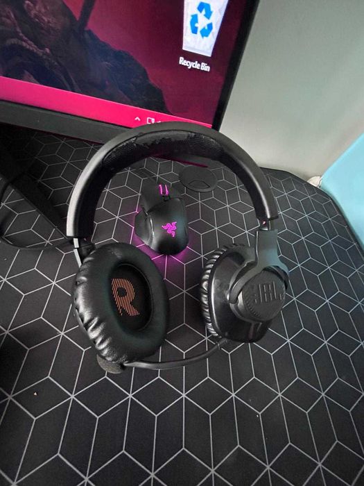 Sistem Gaming Complet / PC Gaming i5 12400F, 3060TI 8GB, 16GB DDR4, 512GB SSD M2