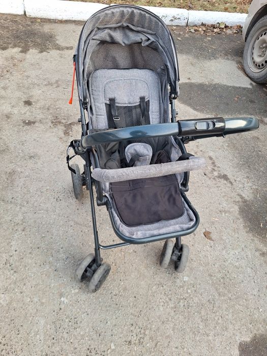 Продам детскую коляску