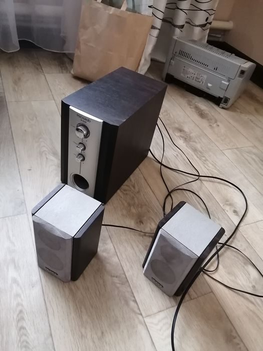 Продается колонки усилители звука