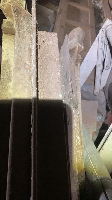 Usa de garaj culisanta cu greutati